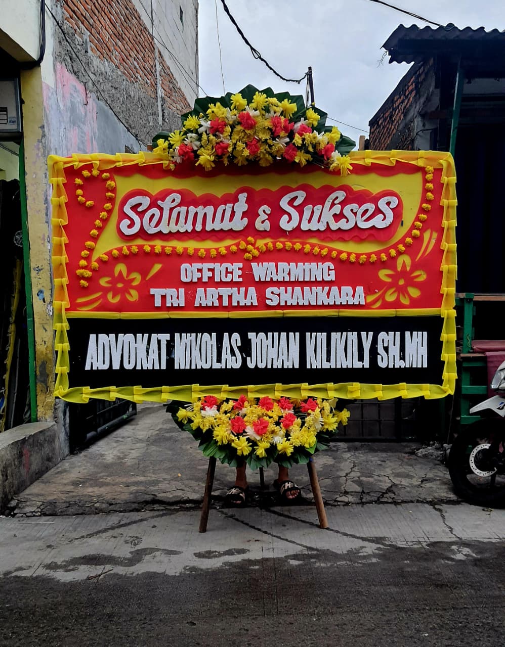 Selamat & Sukses Ukuran 2m x 1.25m Tipe 2